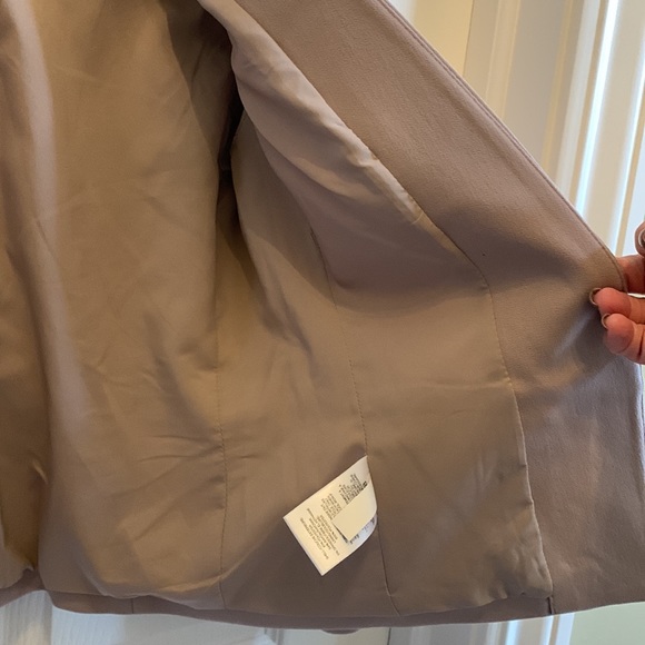 Express Blazer - Picture 9 of 13